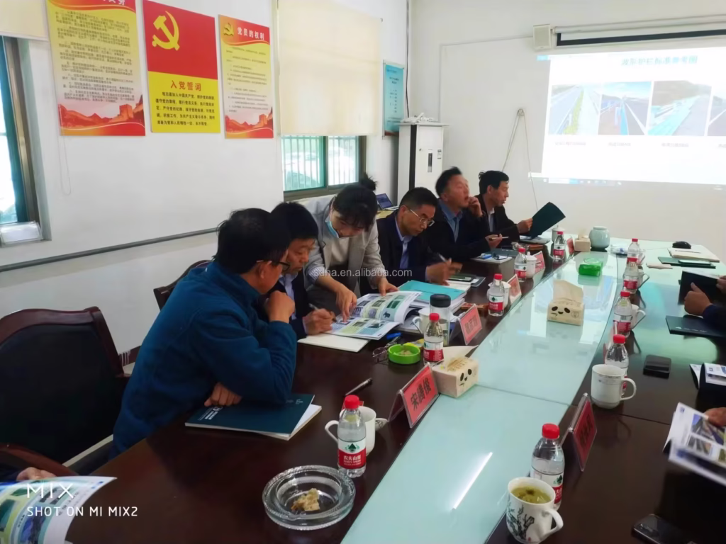 Answer customer questions on site